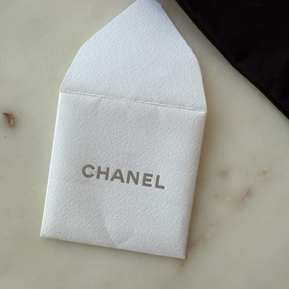 Authentic CHANEL Black Leather Espadrilles with CC Logo - Picture 8 of 9